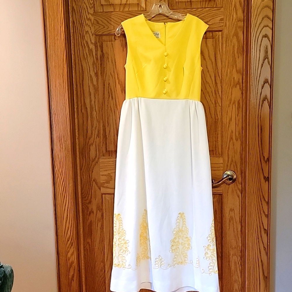 Edith Flagg Women's Lovely Vintage Dress
